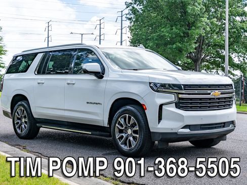 Used 2022 Chevrolet Suburban LT w/ Luxury Package RWD image 4