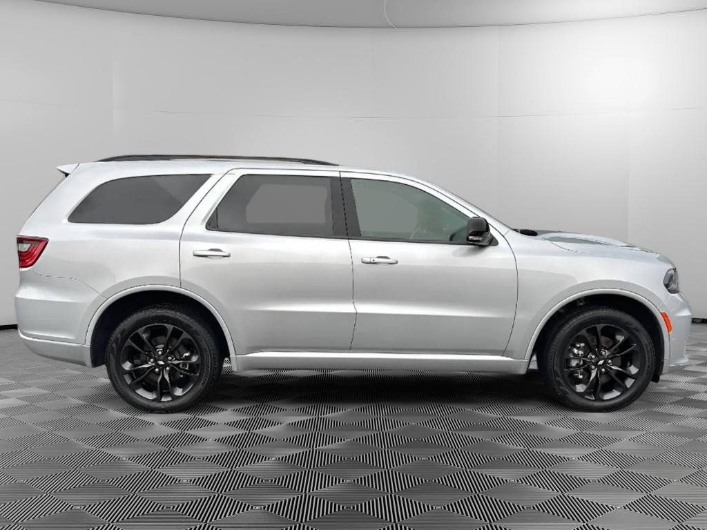 Used 2025 Dodge Durango GT AWD/4WD image 6