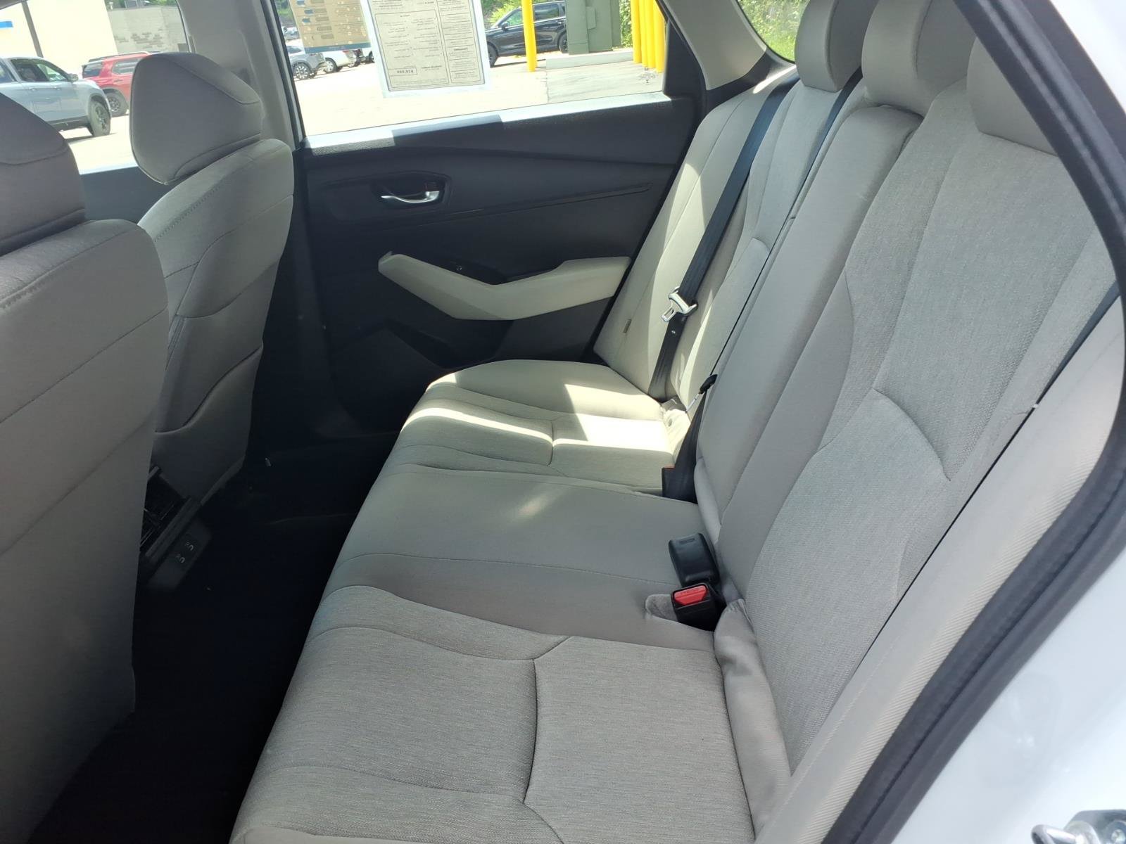 Used 2025 Honda Accord LX image 8