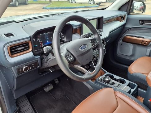 Used 2024 Ford Maverick Lariat w/ FX4 Off-Road Package AWD/4WD image 10