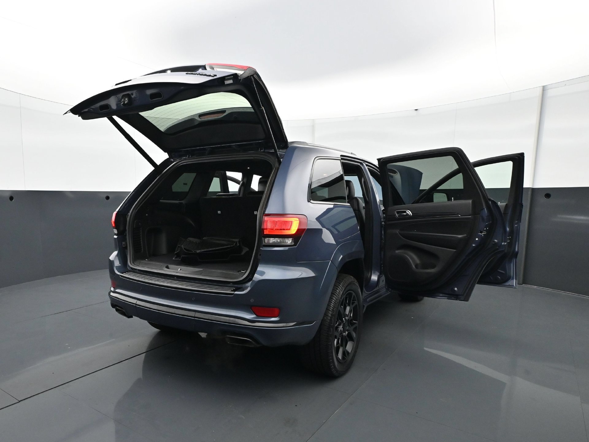 Used 2021 Jeep Grand Cherokee Limited X AWD/4WD image 34