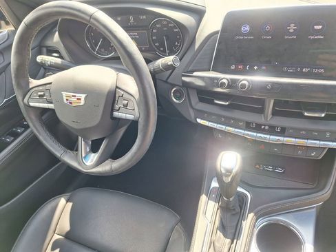 Used 2025 Cadillac CT4 Premium Luxury RWD image 32