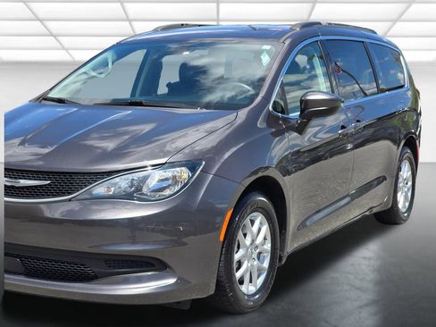 Used 2021 Chrysler Voyager Lxi FWD image 51