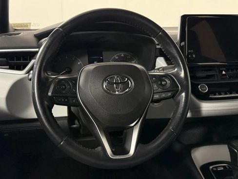 Used 2023 Toyota Corolla SE w/ Carpet Mat Package (TMS) FWD image 13