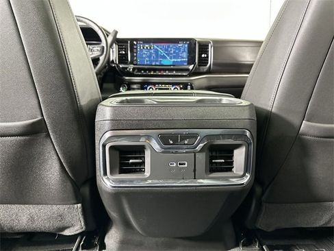 Used 2025 GMC Sierra 2500 SLT w/ SLT Premium Package image 22