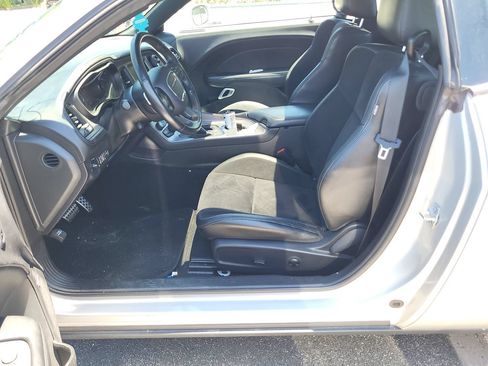 Used 2023 Dodge Challenger GT w/ Plus Package RWD image 8