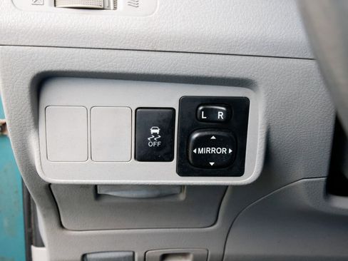 Used 2010 Toyota Corolla LE 4DR SEDAN image 37