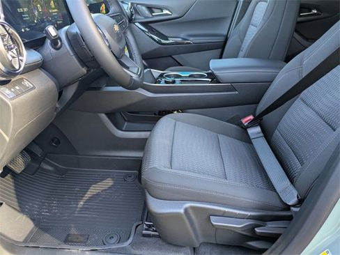 New 2026 Chevrolet Equinox LT image 10