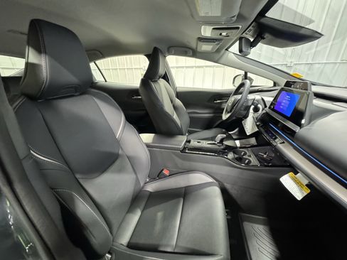 New 2026 Toyota Prius XLE image 18