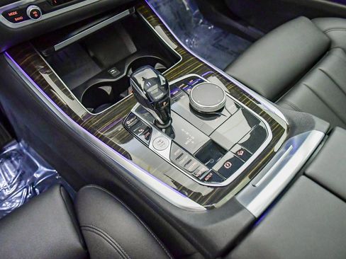 Used 2019 BMW X5 xDrive40i w/ Convenience Package image 21