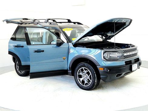 Used 2021 Ford Bronco Sport Badlands image 12