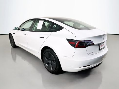 Used 2023 Tesla Model 3 Standard Range RWD image 9