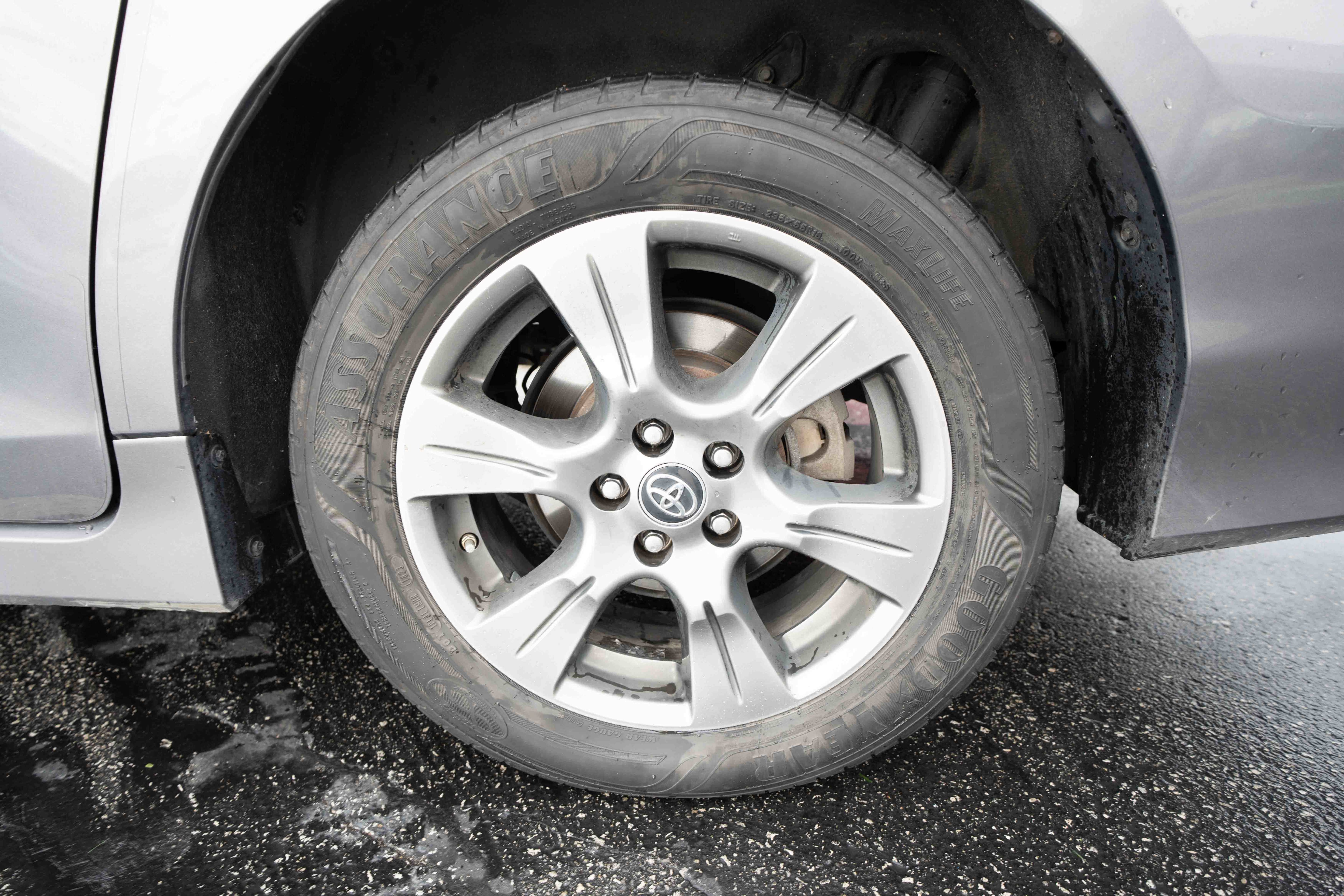 Used 2020 Toyota Sienna SE Premium AWD/4WD image 31