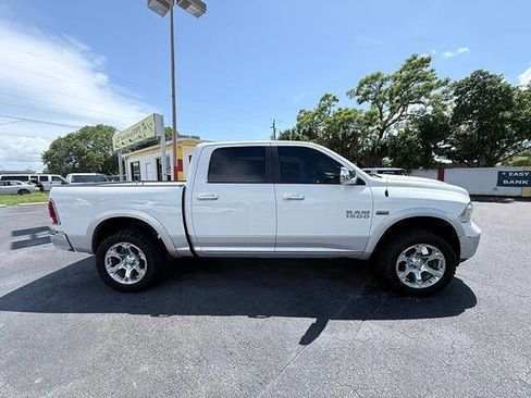 Used 2015 RAM 1500 Laramie w/ Convenience Group AWD/4WD image 7