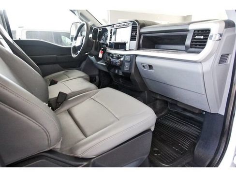 Used 2023 Ford F250 XL w/ 360-Degree Camera Package AWD/4WD image 7