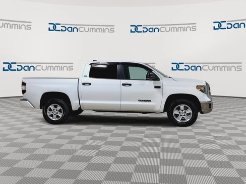 Used 2021 Toyota Tundra SR5 AWD/4WD image 9