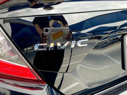 Used 2020 Honda Civic EX image 31