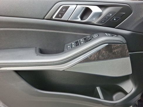 Used 2023 BMW X5 M50i w/ Climate Comfort Package image 14