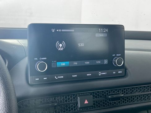 Used 2023 Honda HR-V LX image 14