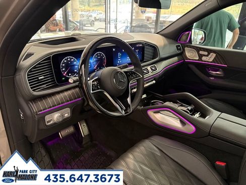 Used 2025 Mercedes-Benz Maybach GLS 600 4MATIC image 17