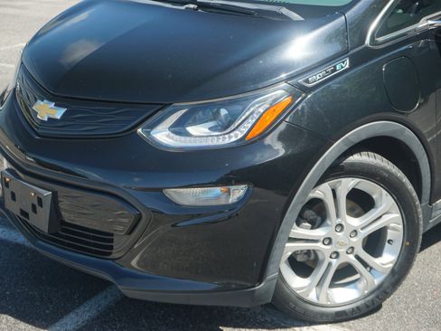 Used 2020 Chevrolet Bolt LT image 13