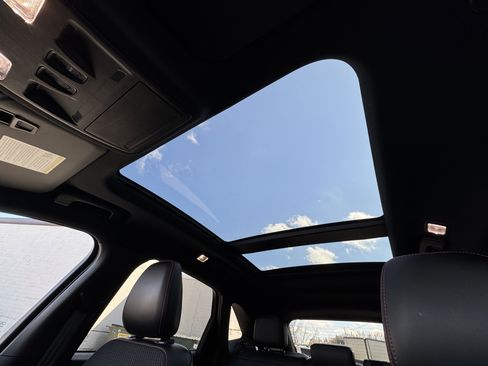 Used 2024 Ford Escape ST-Line w/ Tech Pack #1 image 22