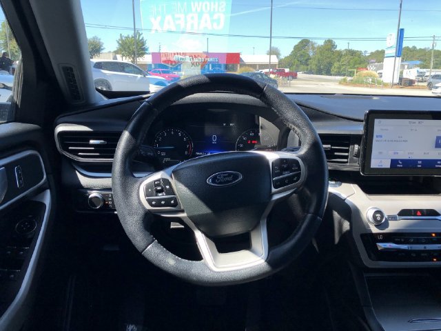 Used 2021 Ford Explorer XLT RWD image 16