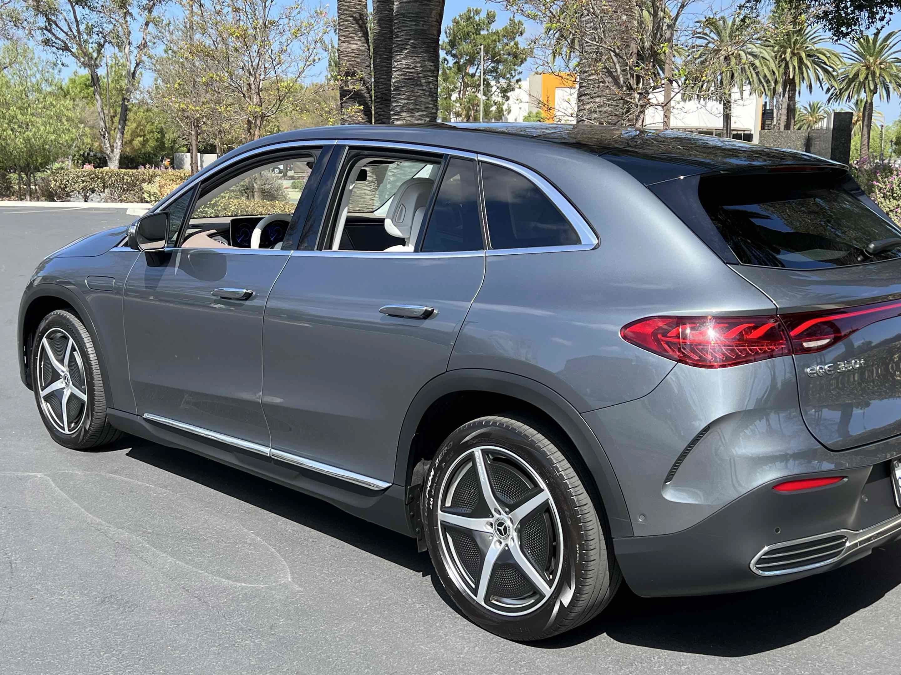 Used 2023 Mercedes-Benz EQE 350+ SUV w/ AMG Line Exterior Package image 49