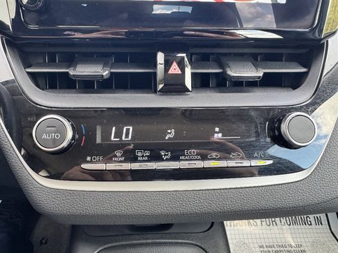 Used 2025 Toyota Corolla LE w/ LE Premium Package AWD/4WD image 17