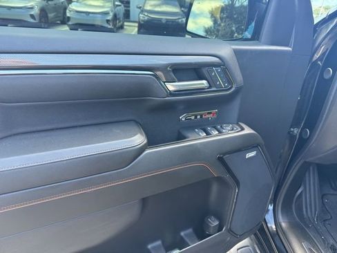 Used 2024 GMC Sierra 1500 AT4 w/ Technology Package image 17