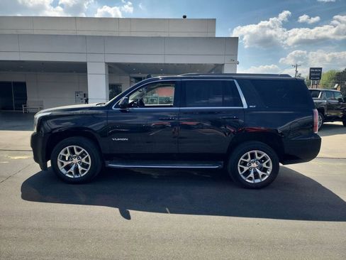 Used 2017 GMC Yukon SLT w/ Open Road Package image 5