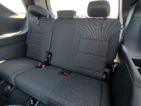 New 2026 Chevrolet Traverse LT w/ Driver Confidence Package FWD image 10