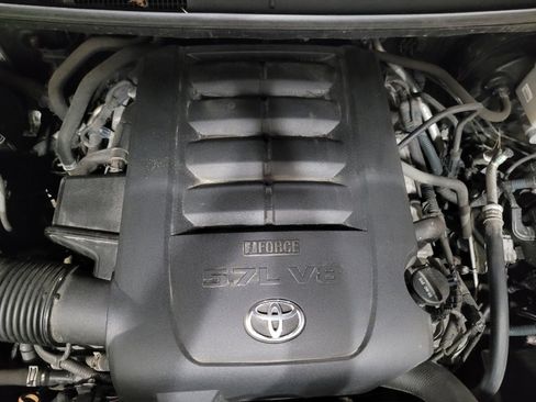 Used 2018 Toyota Tundra SR5 w/ TRD Sport Package image 30