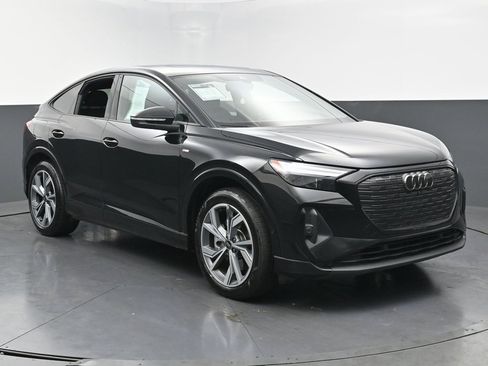 Used 2024 Audi Q4 e-tron Premium Plus w/ Premium Plus image 3