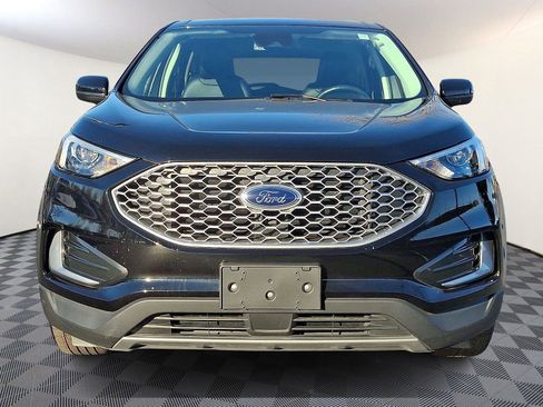 Used 2024 Ford Edge SEL image 2