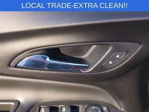 Used 2021 Chevrolet Equinox LT image 25