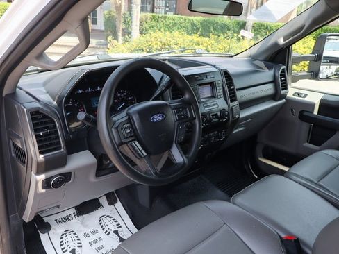 Used 2020 Ford F350 XL w/ Power Equipment Group image 22