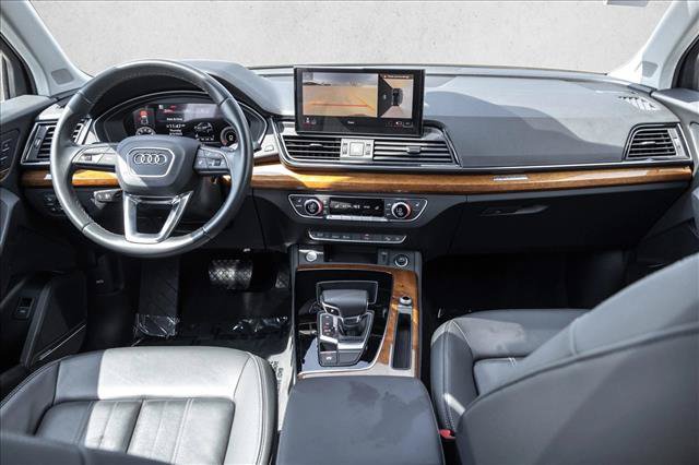 Used 2023 Audi Q5 2.0T Premium Plus AWD/4WD image 21