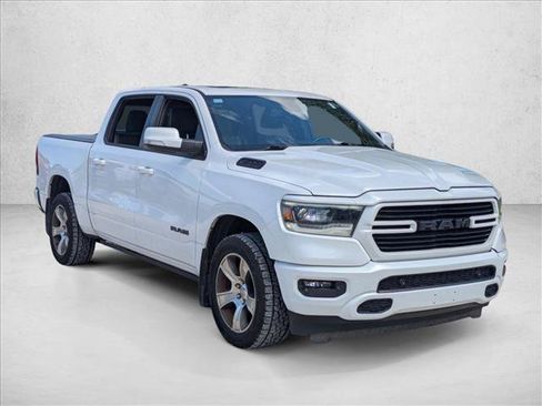 Used 2020 RAM 1500 Sport w/ Level 2 Equipment Goup w/2_L AWD/4WD image 3