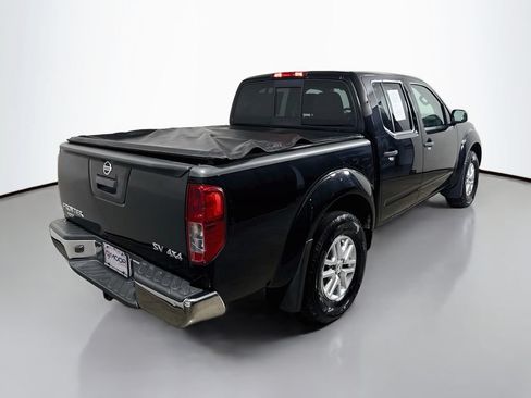 Used 2019 Nissan Frontier SV AWD/4WD image 7