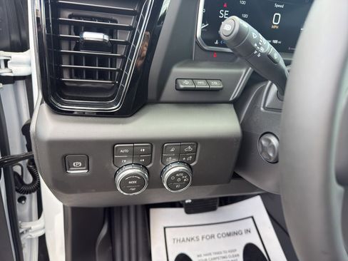 New 2026 GMC Sierra 1500 AT4 w/ AT4 Premium Package AWD/4WD image 18