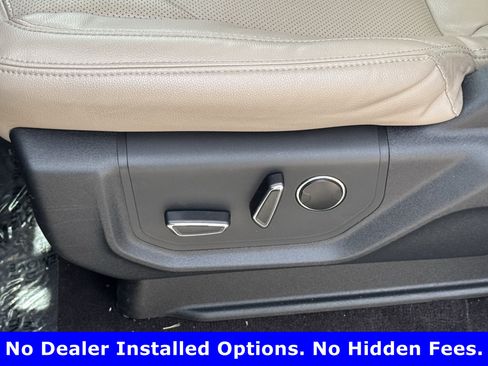 Used 2023 Ford Expedition Limited AWD/4WD image 24