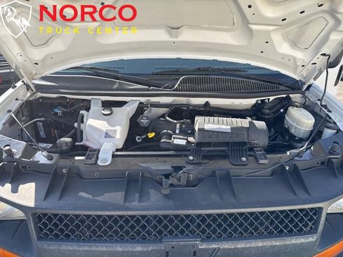 Used 2017 Chevrolet Express 2500 2500 G2500 image 25