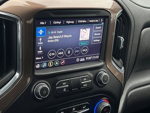 Used 2020 Chevrolet Silverado 1500 High Country w/ Technology Package image 17