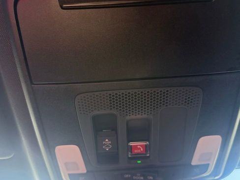 Used 2025 Honda Accord Sport image 28