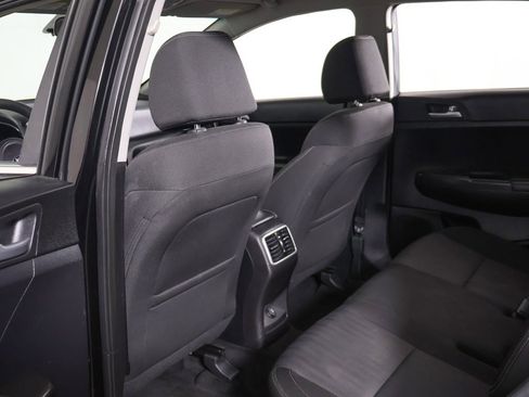 Used 2022 Kia Sportage LX image 23