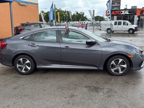Used 2020 Honda Civic LX image 5