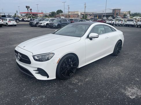 Used 2023 Mercedes-Benz E 450 Coupe image 1