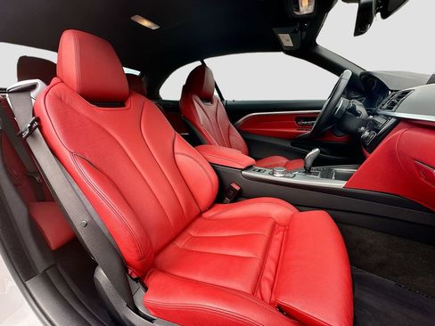 Used 2019 BMW 440i xDrive Convertible w/ M Sport Package AWD/4WD image 26