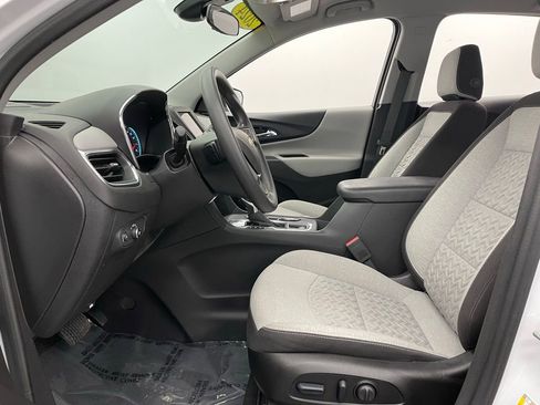 Used 2024 Chevrolet Equinox LS w/ LS Convenience Package FWD image 15